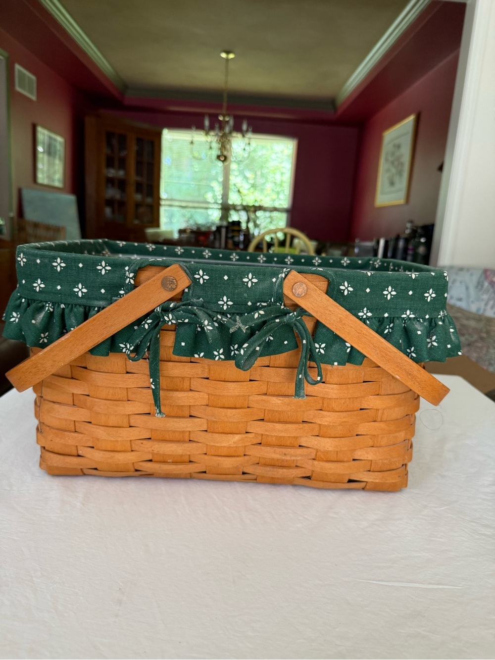 Longaberger Market Basket with Green Fabric Liner - Picture 4 of 5
